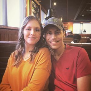 Meet your Posher, Ash